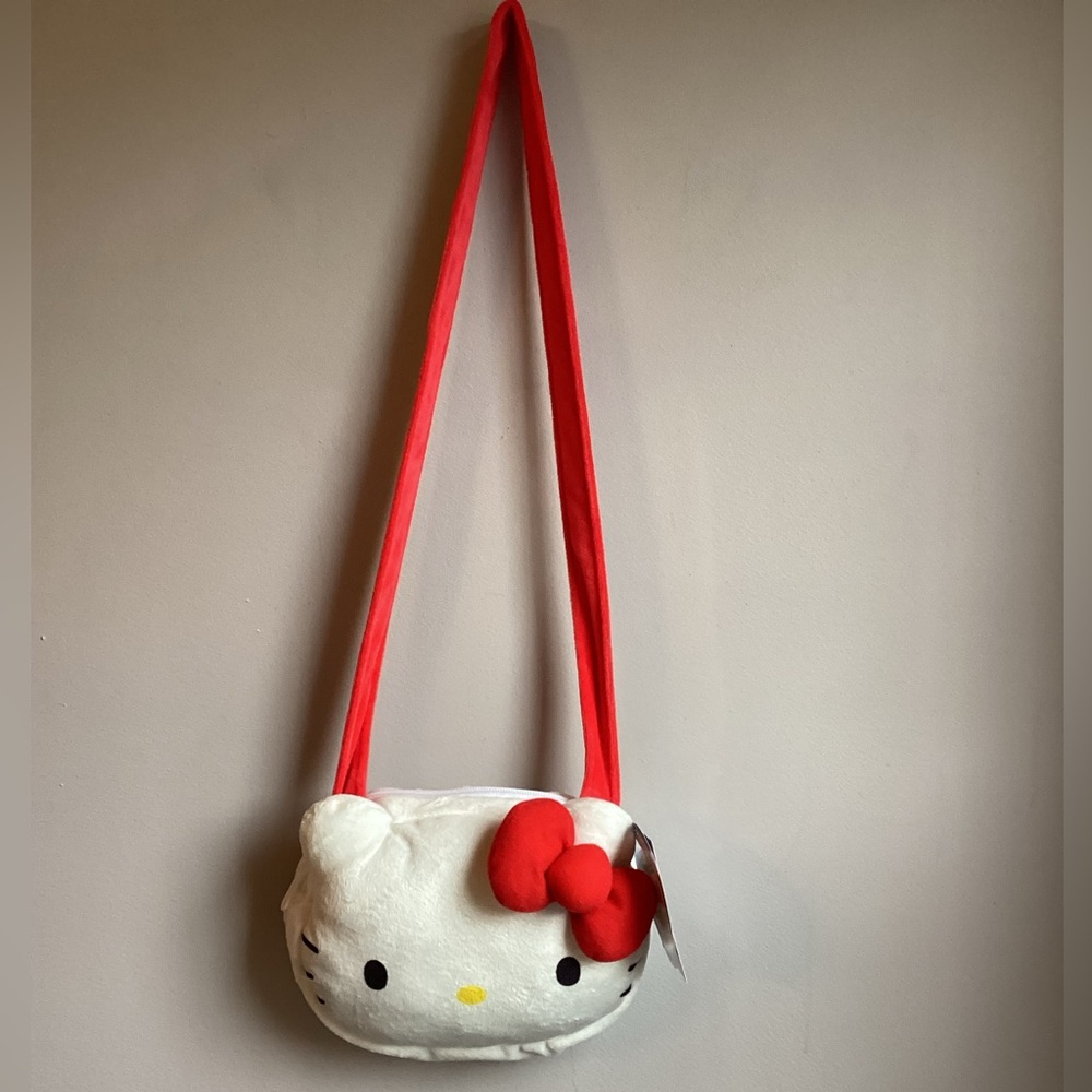 Hello Kitty head crossbody